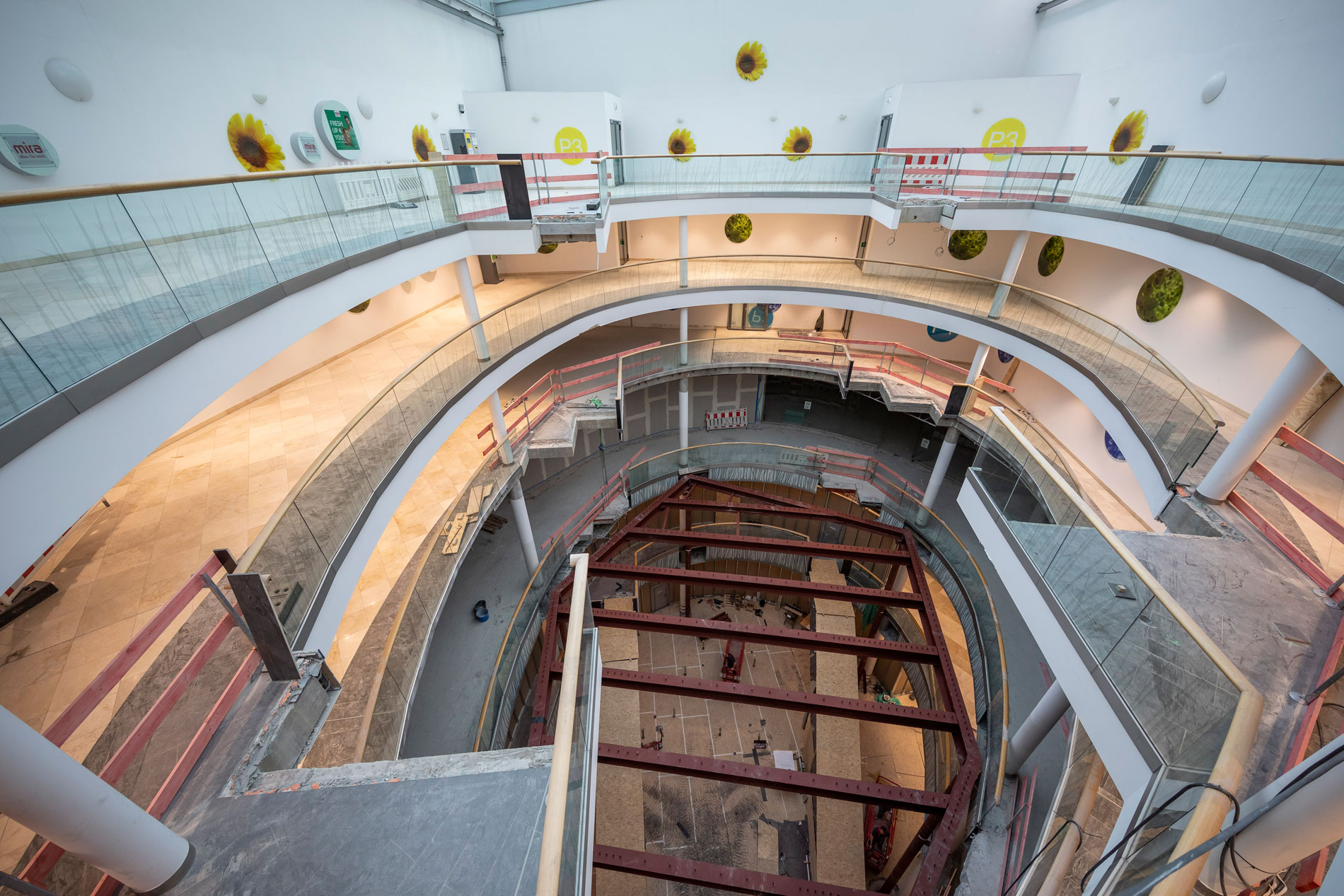 MIRA Einkaufszentrum | München MIRA Einkaufszentrum | München